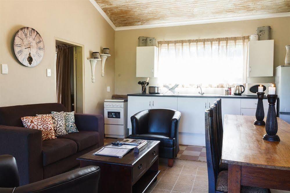 Birdsong Cottages Modimolle Ngoại thất bức ảnh